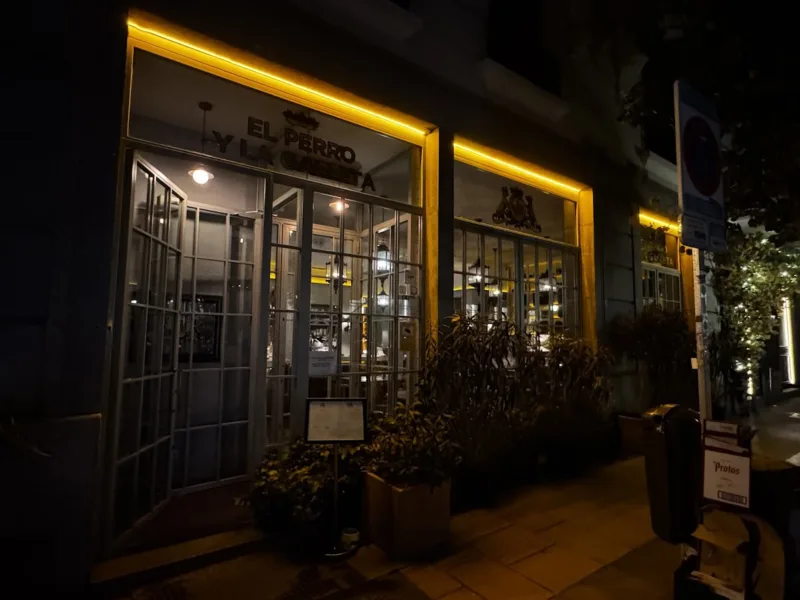 El Perro y La Galleta - Restaurante Retiro