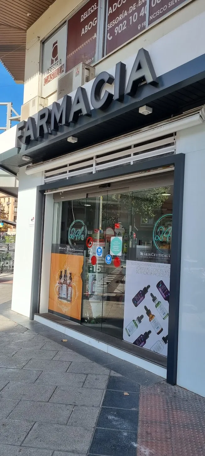 Farmacia Astura 24 h photo 2