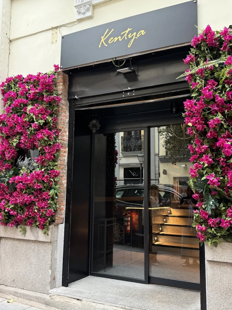 Kentya Madrid photo 1
