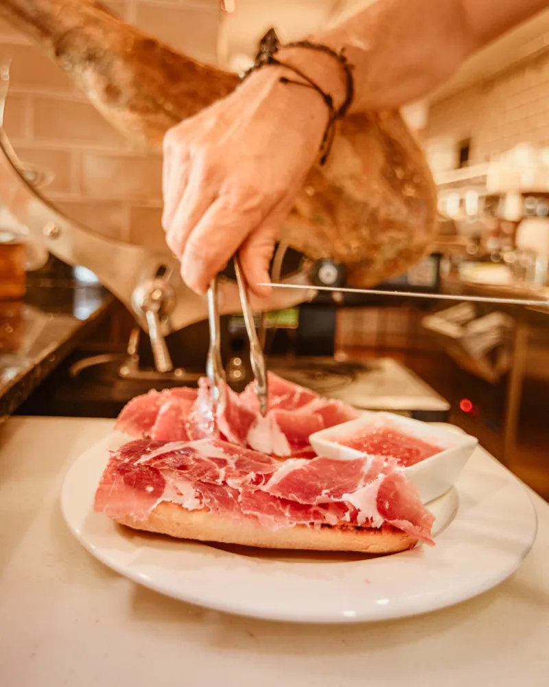Parador del Jamón photo 1