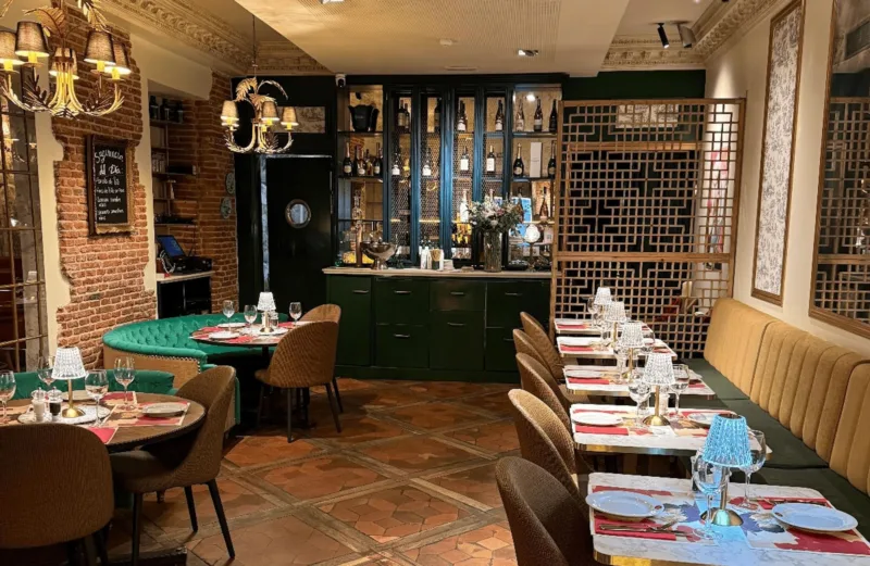 Relais de Paris