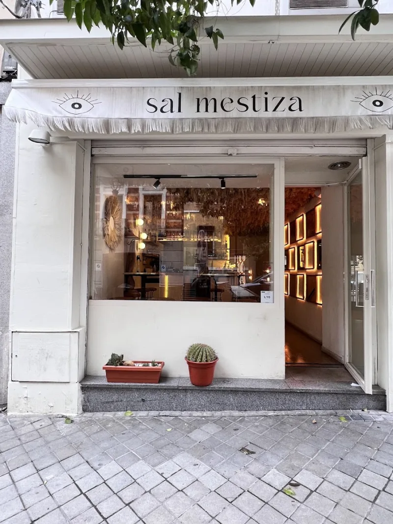Sal Mestiza photo 2