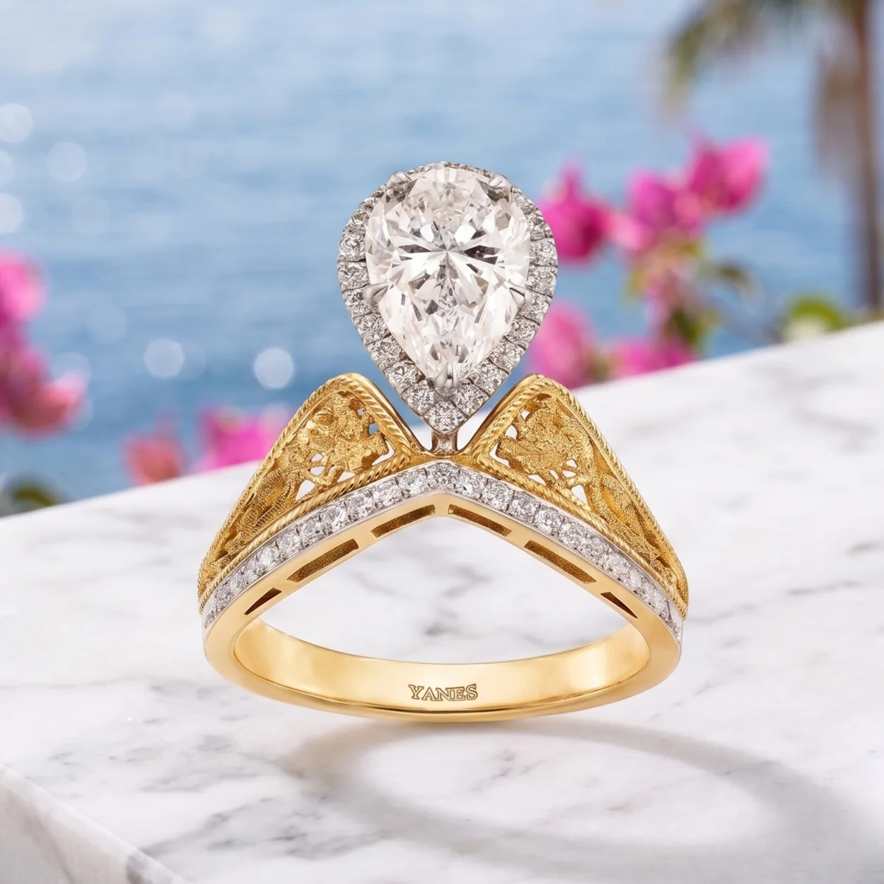 Sortija de diamante talla pera en oro de Joyeria Yanes