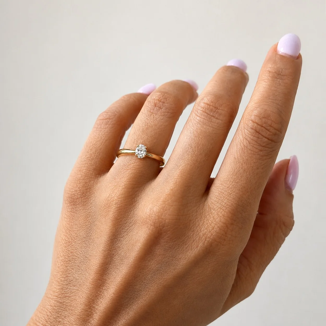 Anillo solitario de oro de Joyería Nicols