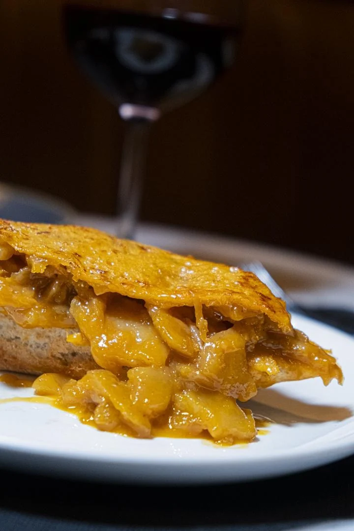 Patatas bravas de la casa